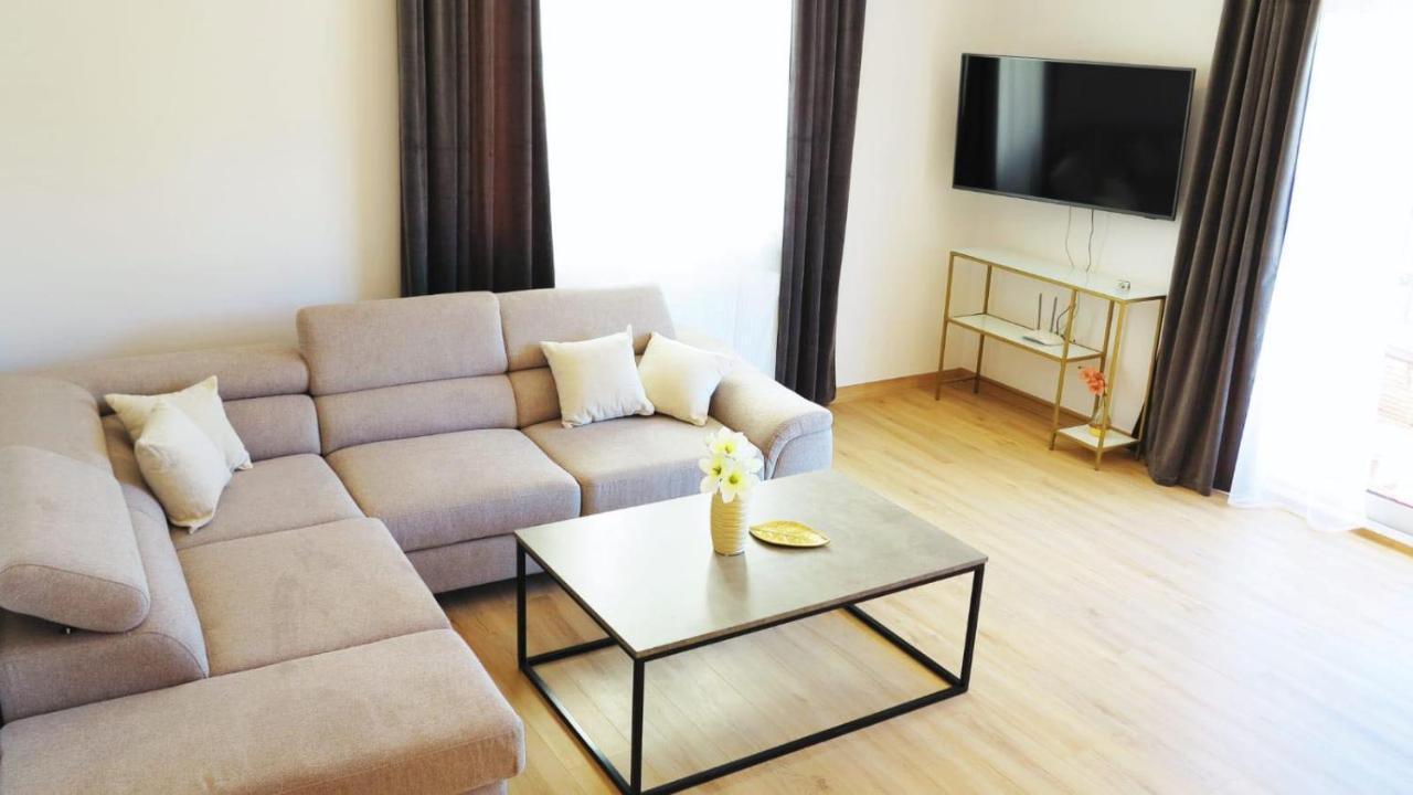 Casari Rooms & Apartments Split Exterior photo